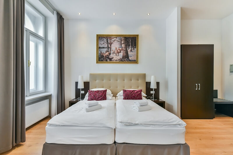 Resslova, Nové Město - Praha 2 | Pronájem, Byt 2+kk, 78 m²