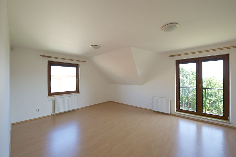 Souběžná I, Jinonice - Praha 5 | Pronájem, Rodinný dům 6+1, 300 m²