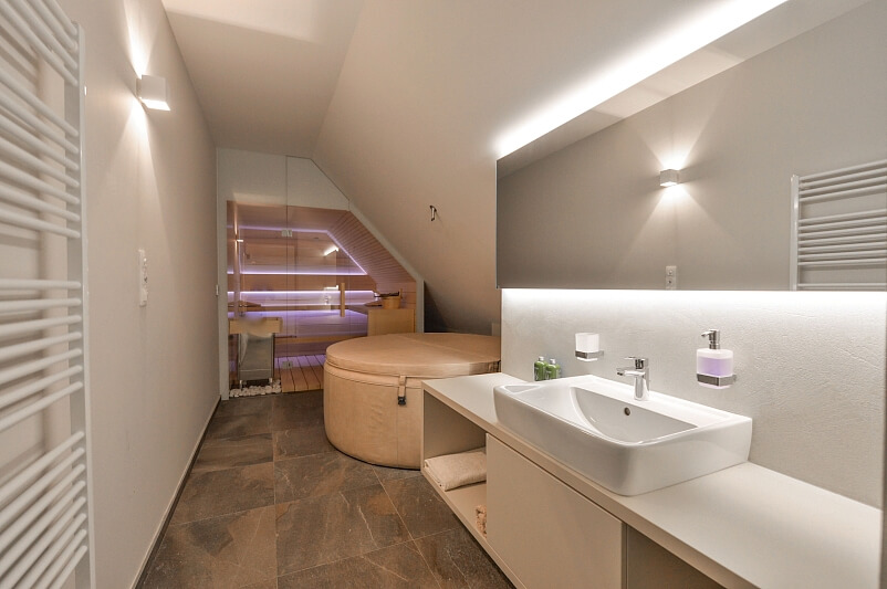 Rokytnice nad Jizerou, Rokytnice nad Jizerou - Semily | Sale, Apartment Three-bedroom (4+kk), 124 m²