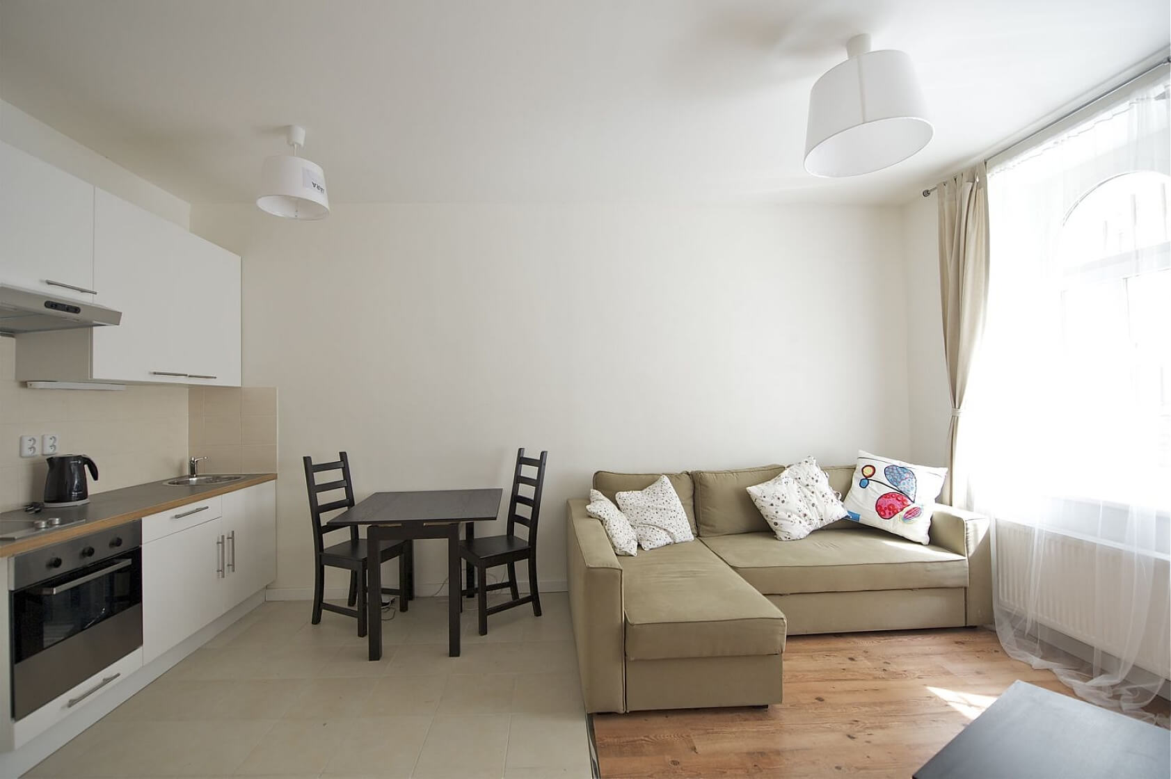 Tomáškova, Smíchov - Prague 5 | Rent, Apartment One-bedroom (2+kk), 61 m²