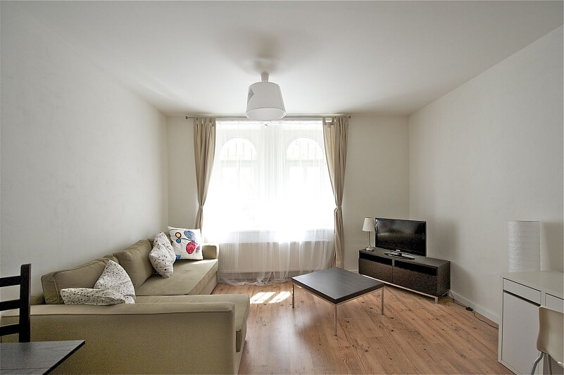 Tomáškova, Smíchov - Prague 5 | Rent, Apartment One-bedroom (2+kk), 61 m²