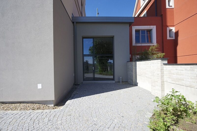 Zenklova, Libeň - Praha 8 | Pronájem, Byt 1+kk, 57 m²