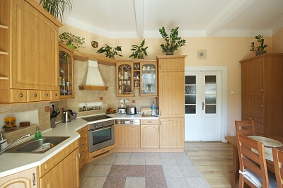 Puškinovo náměstí, Bubeneč - Prague 6 | Sale, Apartment Two-bedroom (3+1), 107 m²