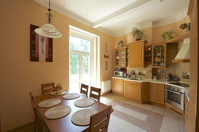 Puškinovo náměstí, Bubeneč - Prague 6 | Sale, Apartment Two-bedroom (3+1), 107 m²