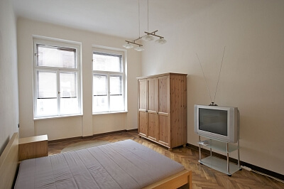 Cimburkova, Žižkov - Praha 3 | Pronájem, Byt 2+kk, 35 m²