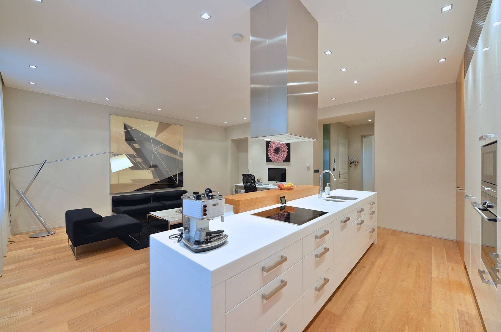 Řehořova, Žižkov - Prague 3 | Sale, Apartment One-bedroom (2+kk), 72 m²