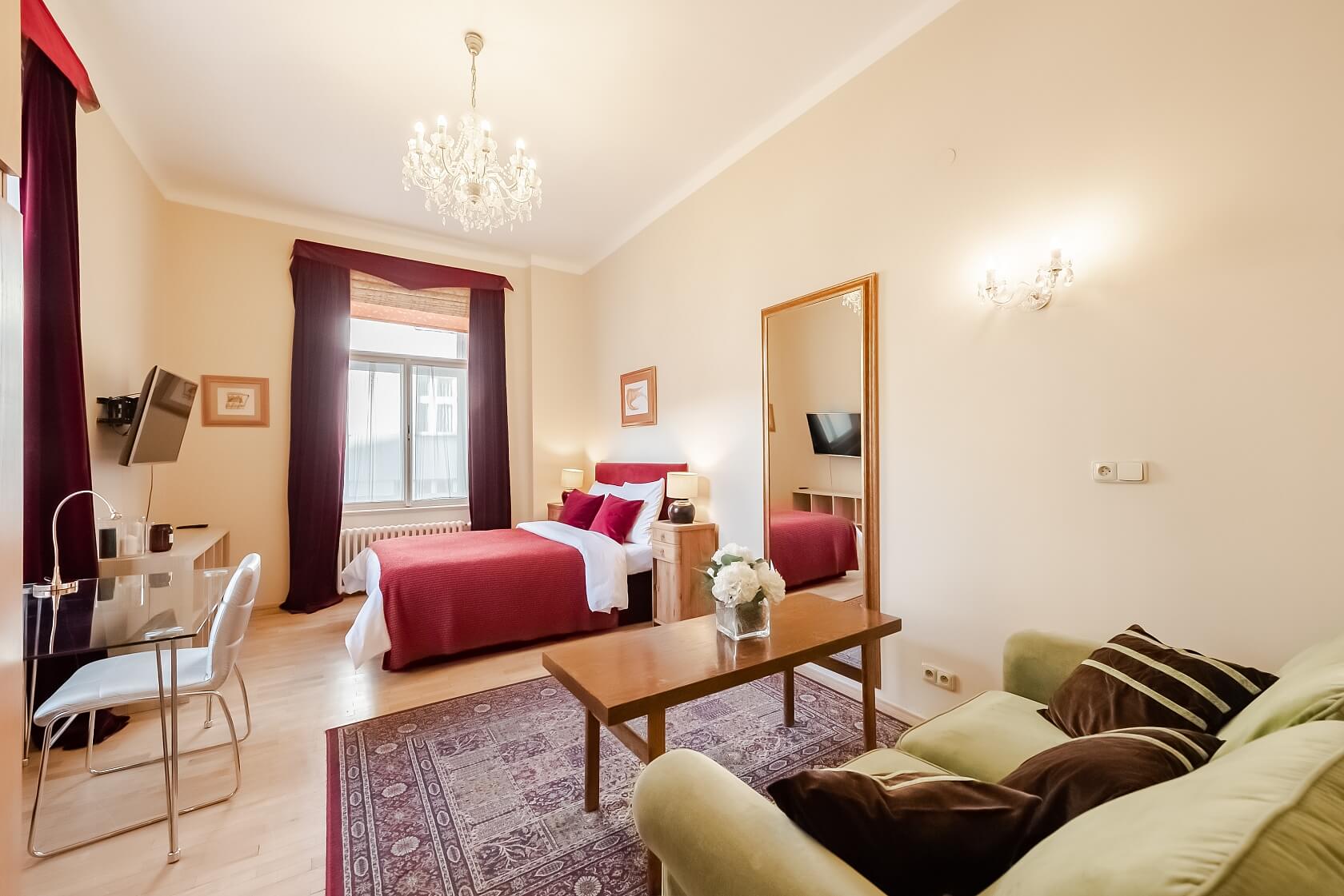 Štěpánská, Nové Město - Praha 1 | Pronájem, Byt 1+1, 45 m²