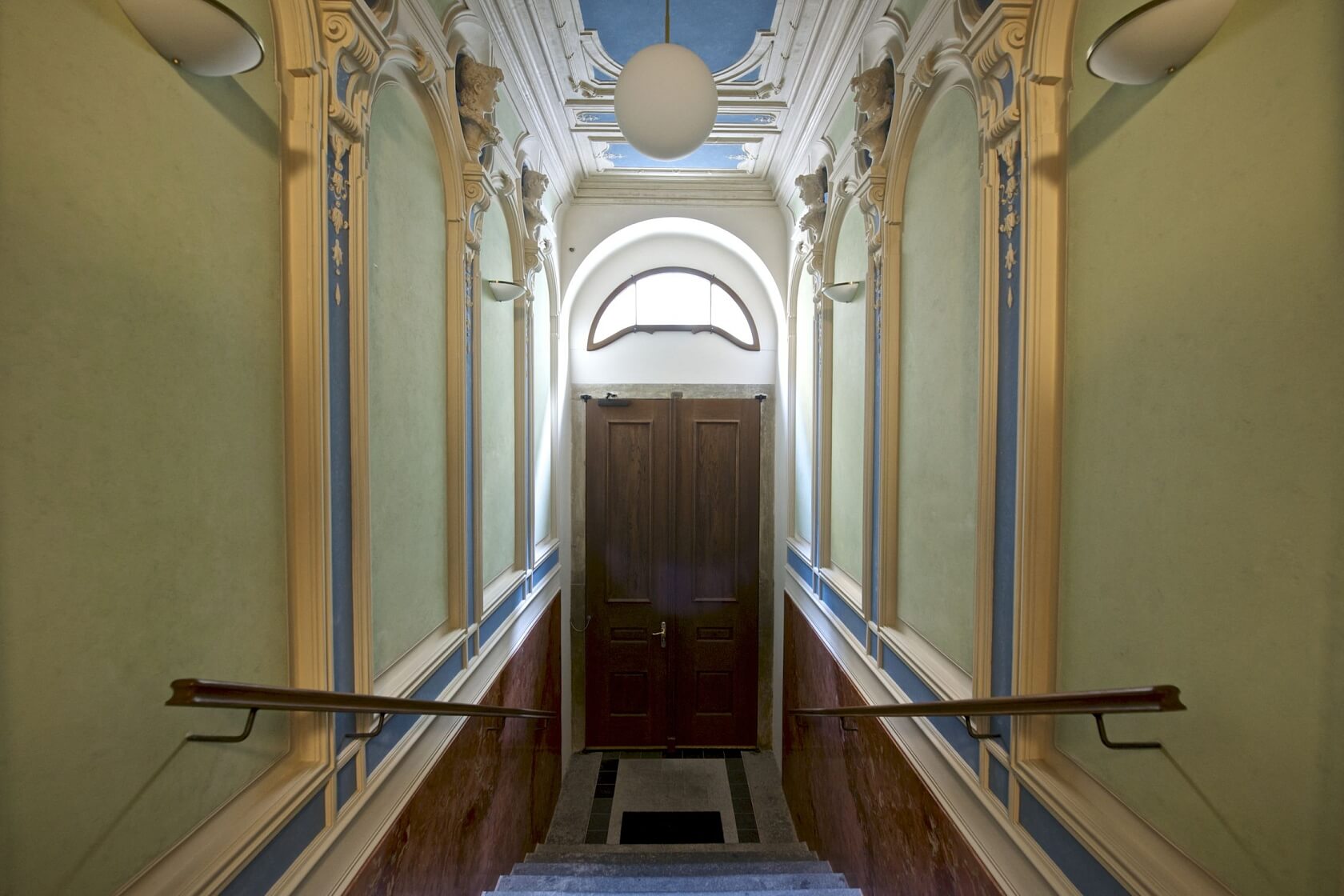 Ve Smečkách, Nové Město - Prague 1 | Rent, Apartment Two-bedroom (3+1), 94 m²