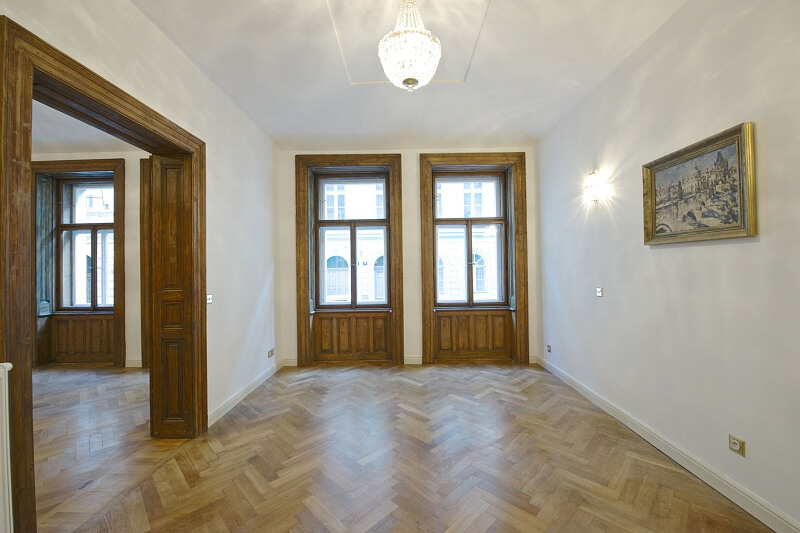 Ve Smečkách, Nové Město - Praha 1 | Pronájem, Byt 3+1, 94 m²