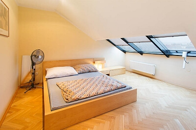 Na Valentince, Smíchov - Prague 5 | Sale, Apartment Three-bedroom (4+kk), 119 m²