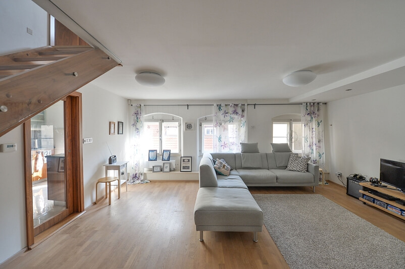 Nerudova, Malá Strana - Prague 1 | Rent, Apartment Two-bedroom (3+1), 118 m²