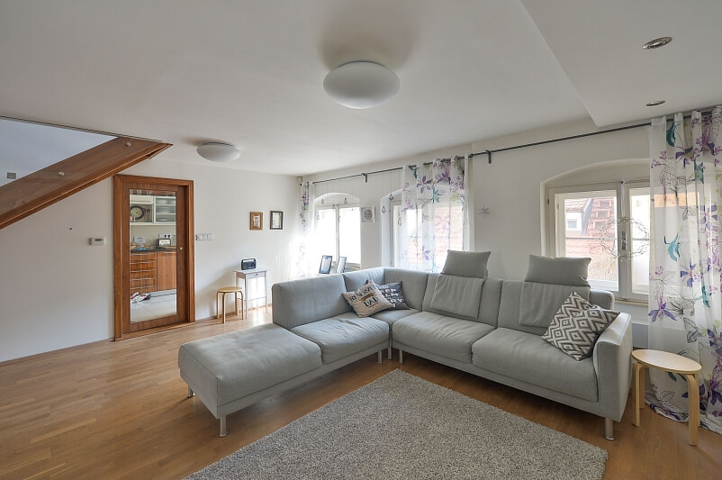 Nerudova, Malá Strana - Praha 1 | Pronájem, Byt 3+1, 118 m²