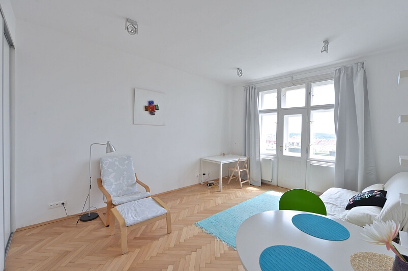 Hradešínská, Vinohrady - Prague 2 | Rent, Apartment Studio (1+kk), 38 m²