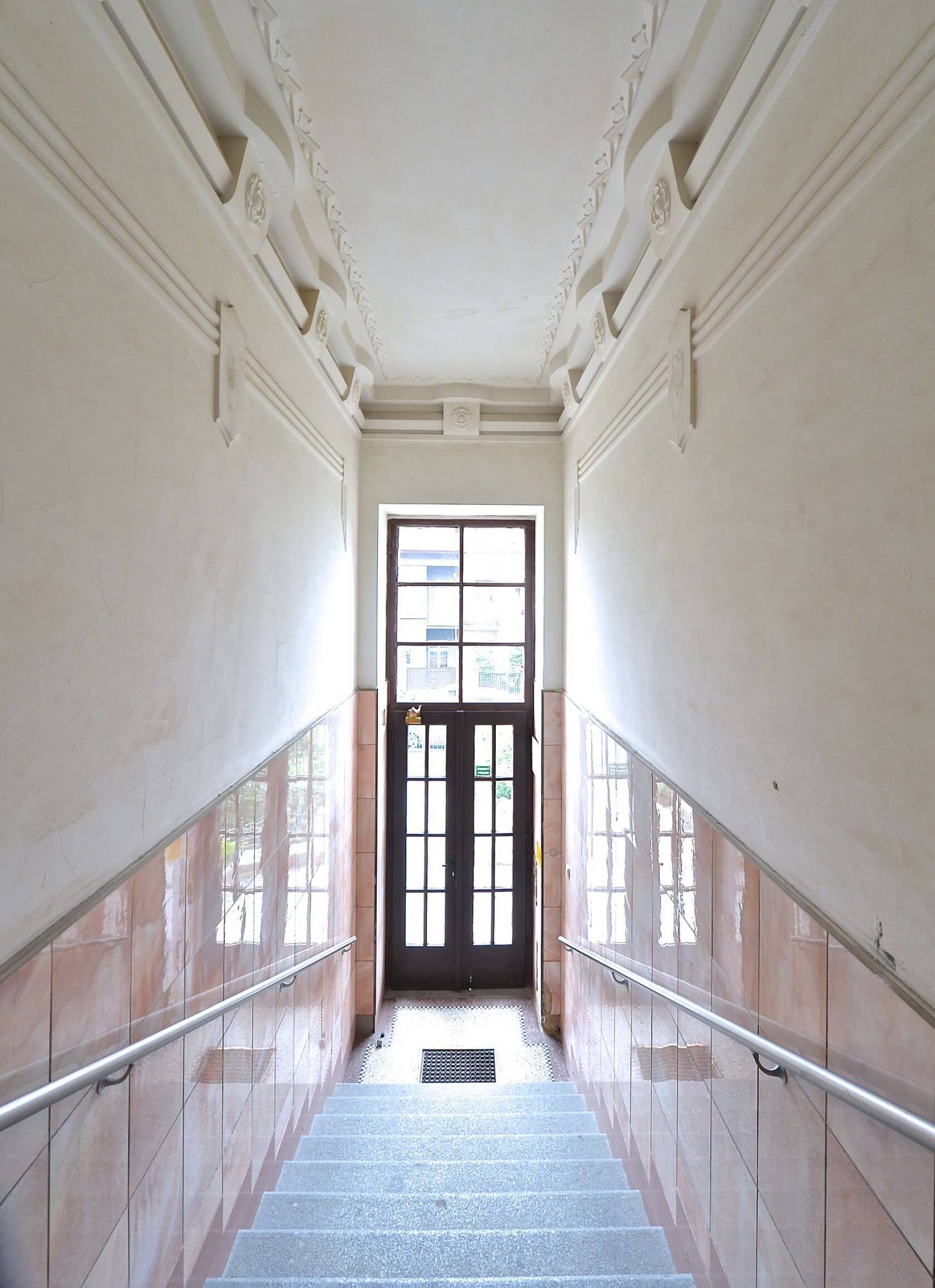 Hradešínská, Vinohrady - Praha 2 | Pronájem, Byt 1+kk, 38 m²