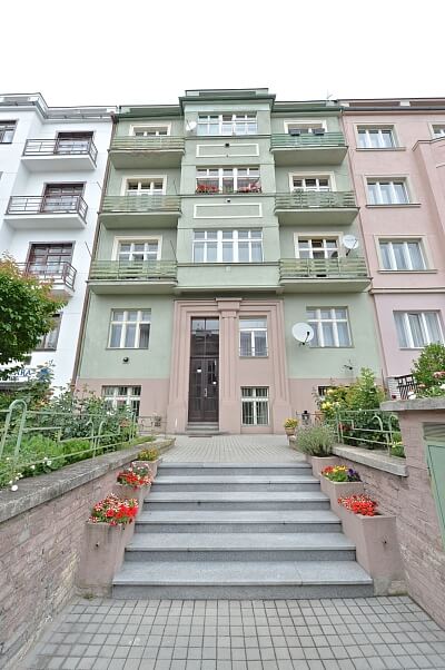 Hradešínská, Vinohrady - Praha 2 | Pronájem, Byt 1+kk, 38 m²
