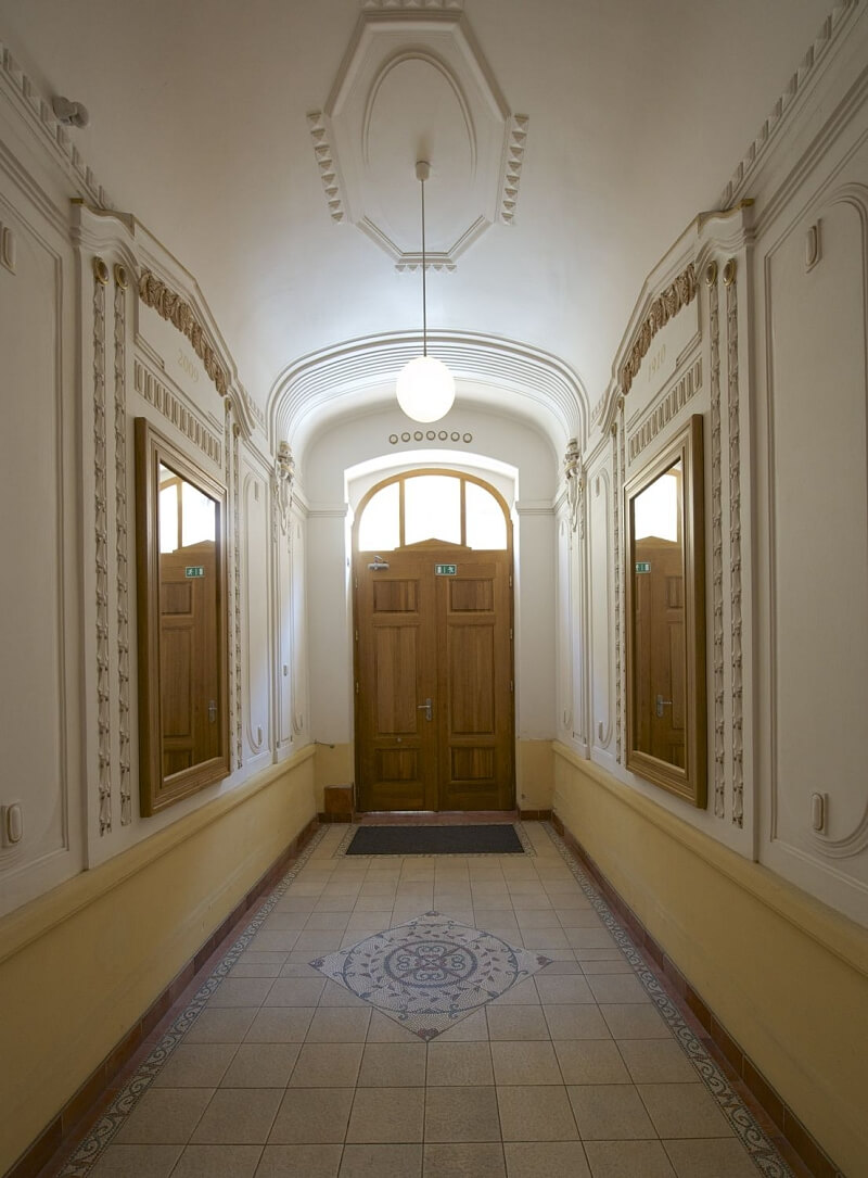 Dukelských hrdinů, Holešovice - Prague 7 | Sale, Apartment One-bedroom (2+kk), 72 m²