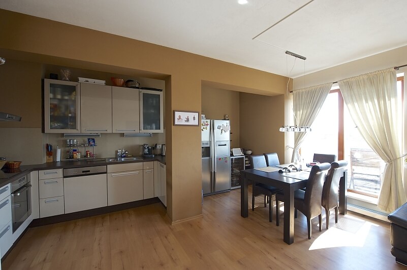 Ke Stírce, Kobylisy - Praha 8 | Prodej, Byt 4+kk, 162 m²