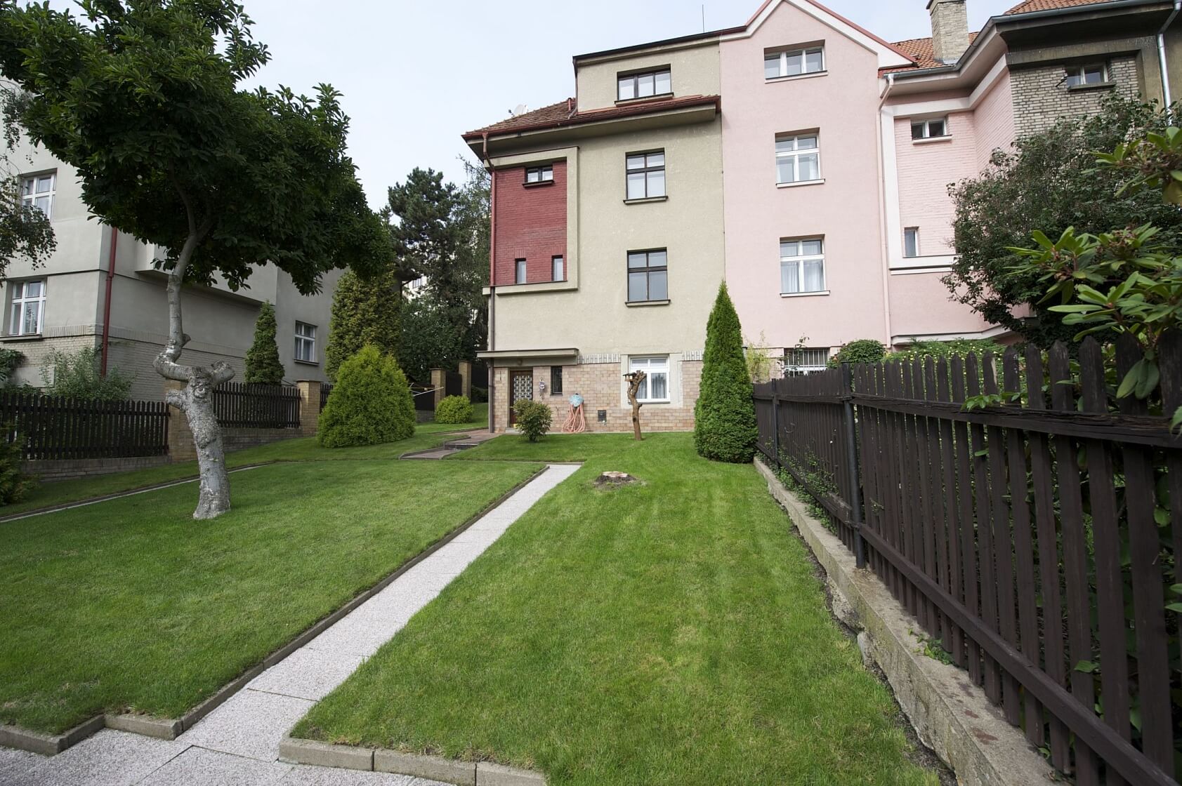 Květná, Vinohrady - Praha 3 | Prodej, Rodinný dům 6+1, 180 m²
