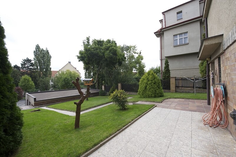 Květná, Vinohrady - Prague 3 | Sale, House Five-bedroom (6+1), 180 m²
