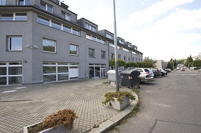 Libínská, Smíchov - Prague 5 | Sale, Apartment Three-bedroom (4+kk), 141 m²