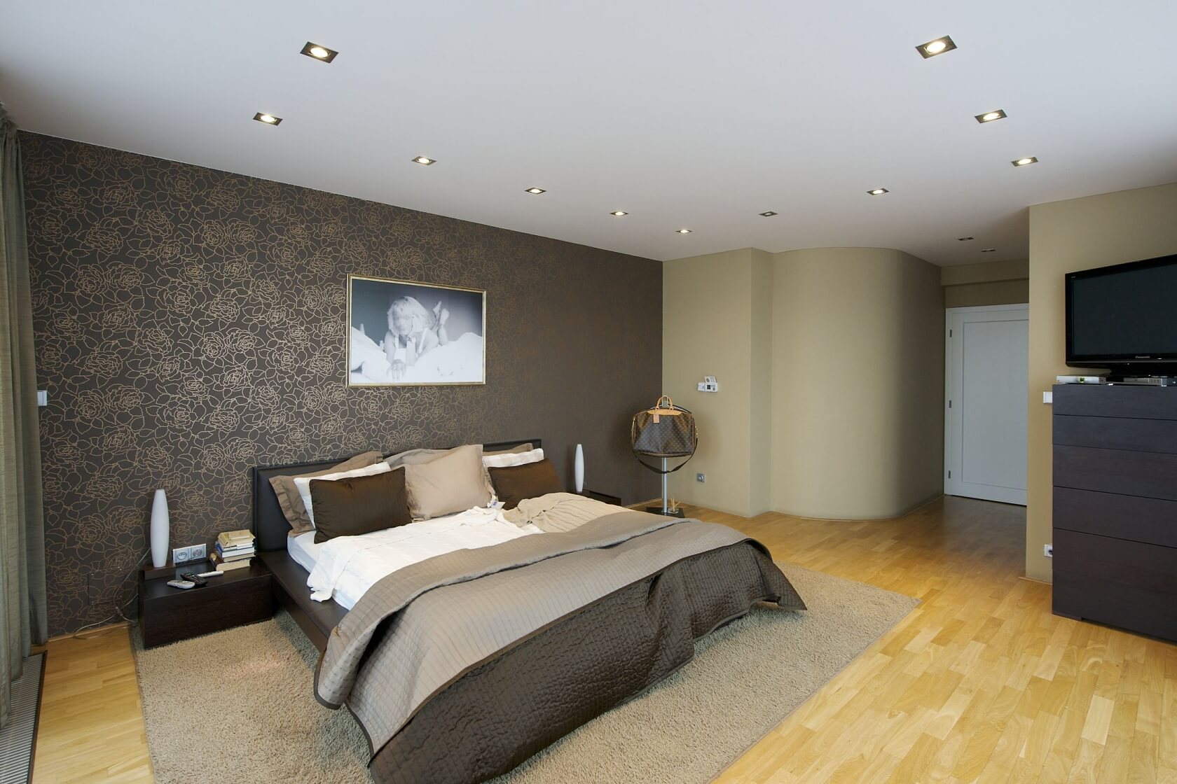 U Garáží, Holešovice - Praha 7 | Prodej, Byt 3+1, 157 m²