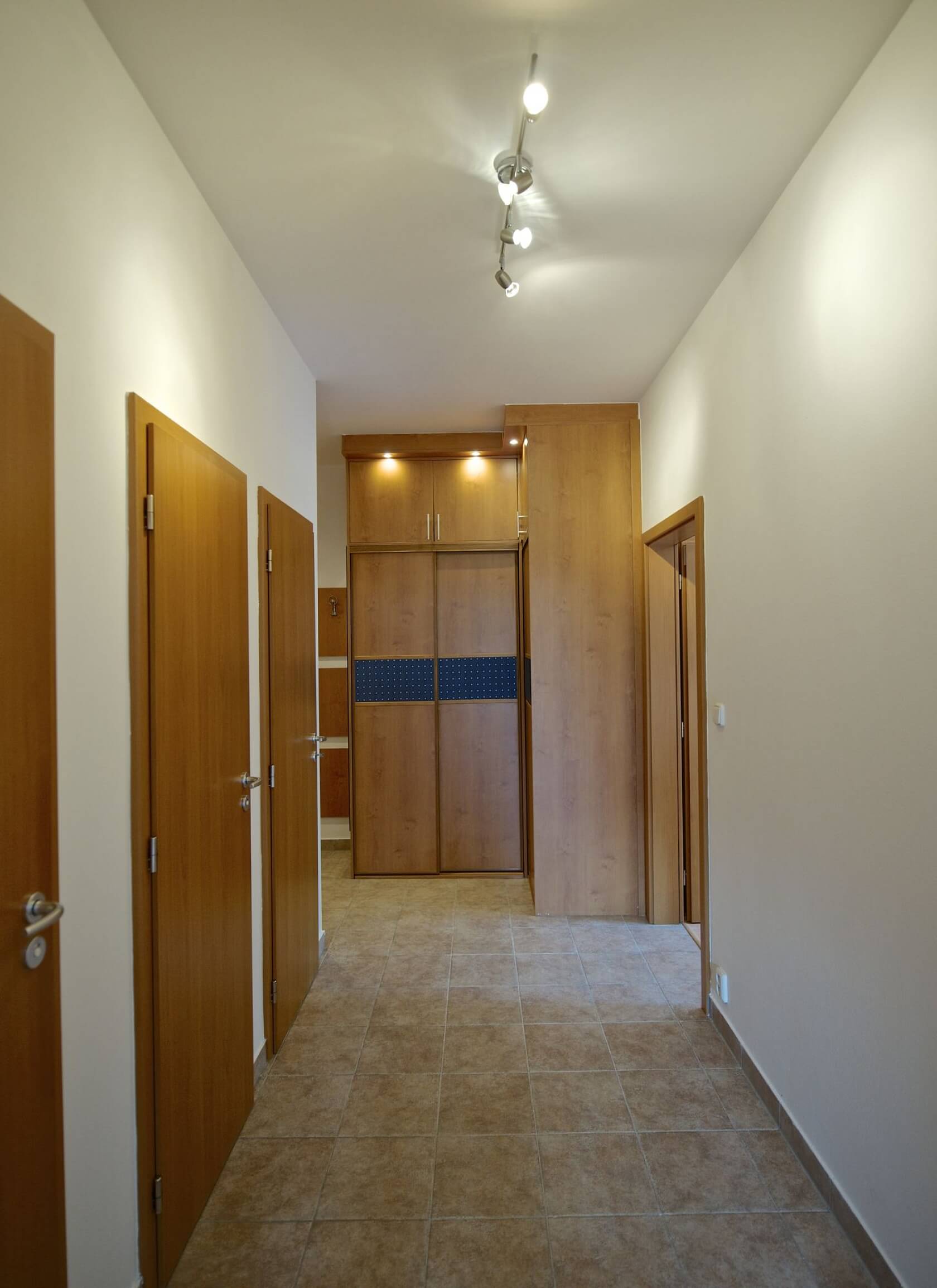 Na Hřebenkách, Smíchov - Prague 5 | Sale, Apartment One-bedroom (2+kk), 82 m²