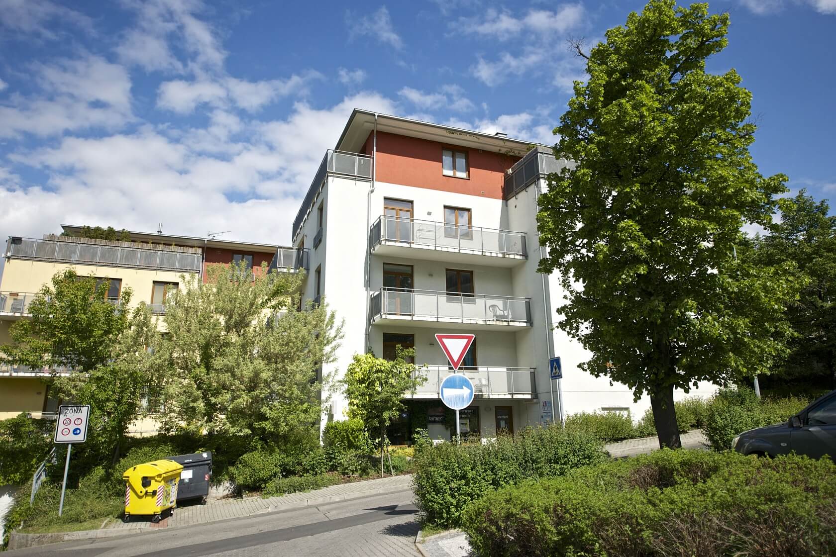 Na Hřebenkách, Smíchov - Prague 5 | Sale, Apartment One-bedroom (2+kk), 82 m²