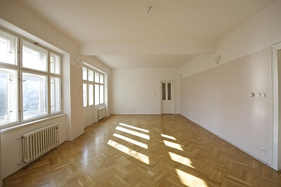 U Pernikářky, Smíchov - Prague 5 | Sale, Apartment Two-bedroom (3+1), 140 m²