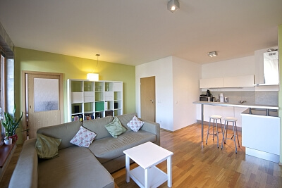 Varhulíkové, Holešovice - Praha 7 | Prodej, Byt 2+kk, 64 m²