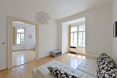 Slovinská, Vršovice - Prague 10 | Rent, Apartment One-bedroom (2+kk), 59 m²