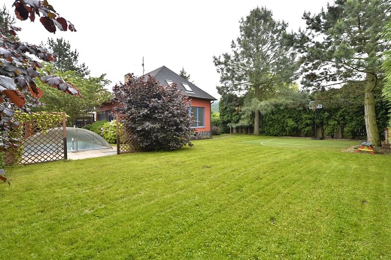 Lomená, Lety - Praha-západ | Sale, House Five-bedroom (6+1), 276 m²