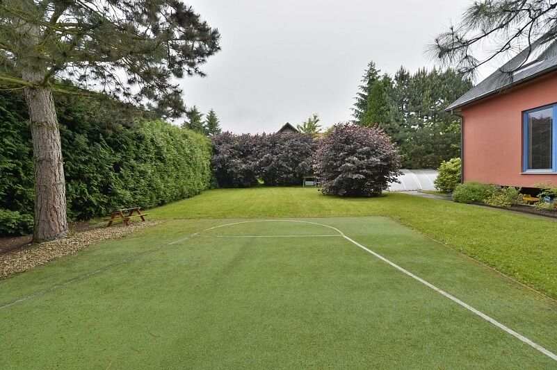 Lomená, Lety - Praha-západ | Prodej, Rodinný dům 6+1, 276 m²