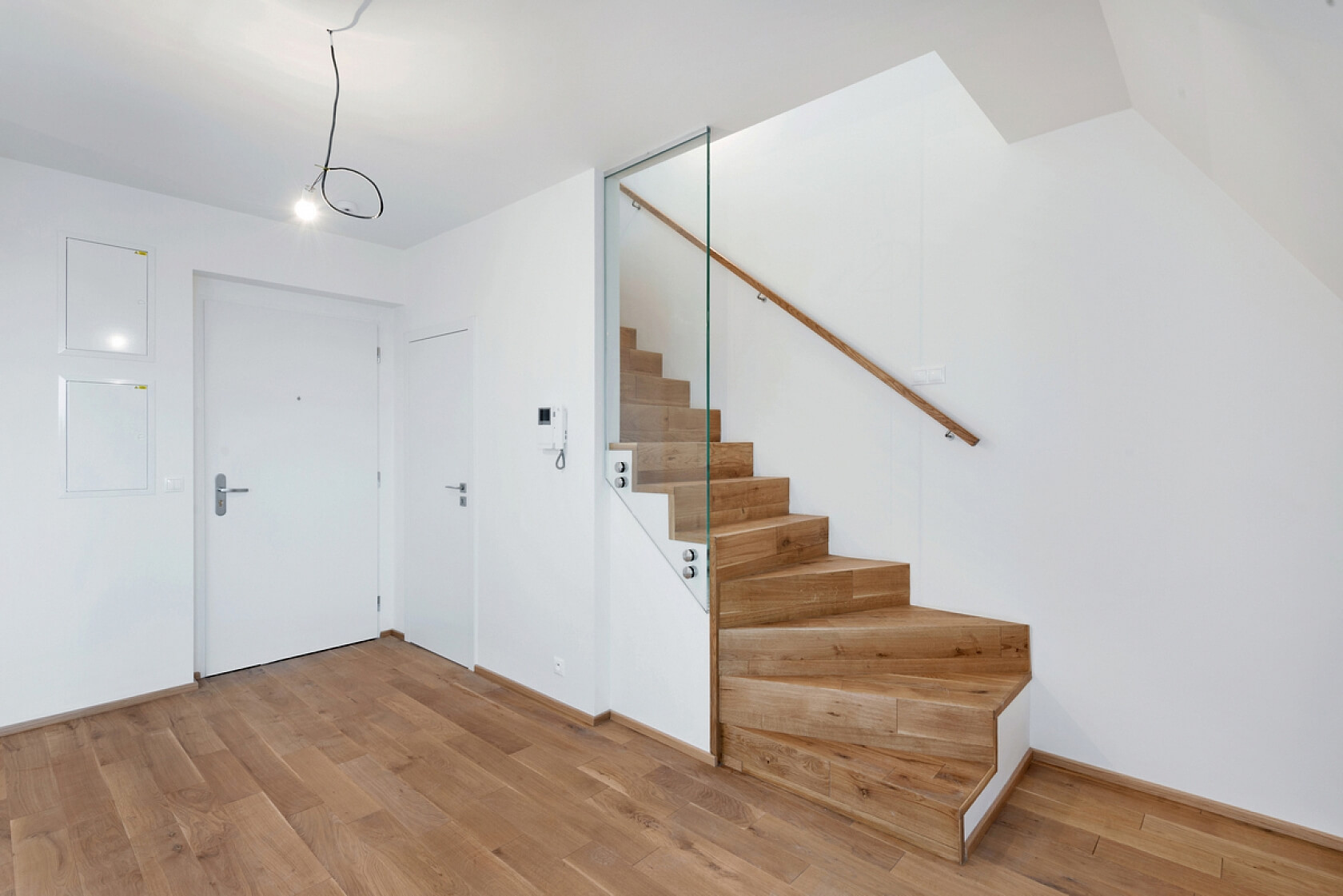 Žižkovo náměstí, Žižkov - Prague 3 | Sale, Apartment Two-bedroom (3+kk), 89 m²