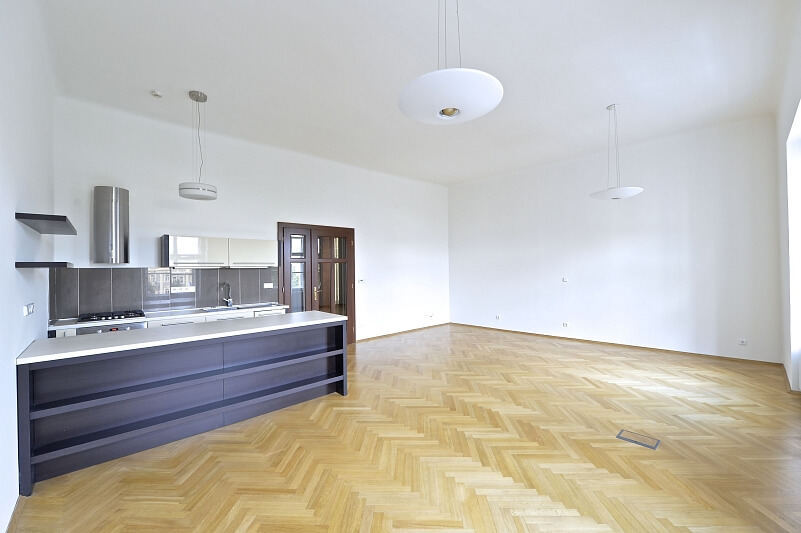Štefánikova, Smíchov - Praha 5 | Pronájem, Byt 2+kk, 74 m²
