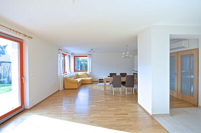 U Zličína, Zličín - Prague 5 | Rent, House Four-bedroom (5+kk), 200 m²