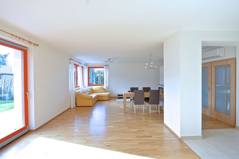 U Zličína, Zličín - Prague 5 | Rent, House Four-bedroom (5+kk), 200 m²