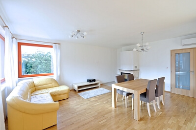 U Zličína, Zličín - Praha 5 | Pronájem, Rodinný dům 5+kk, 200 m²