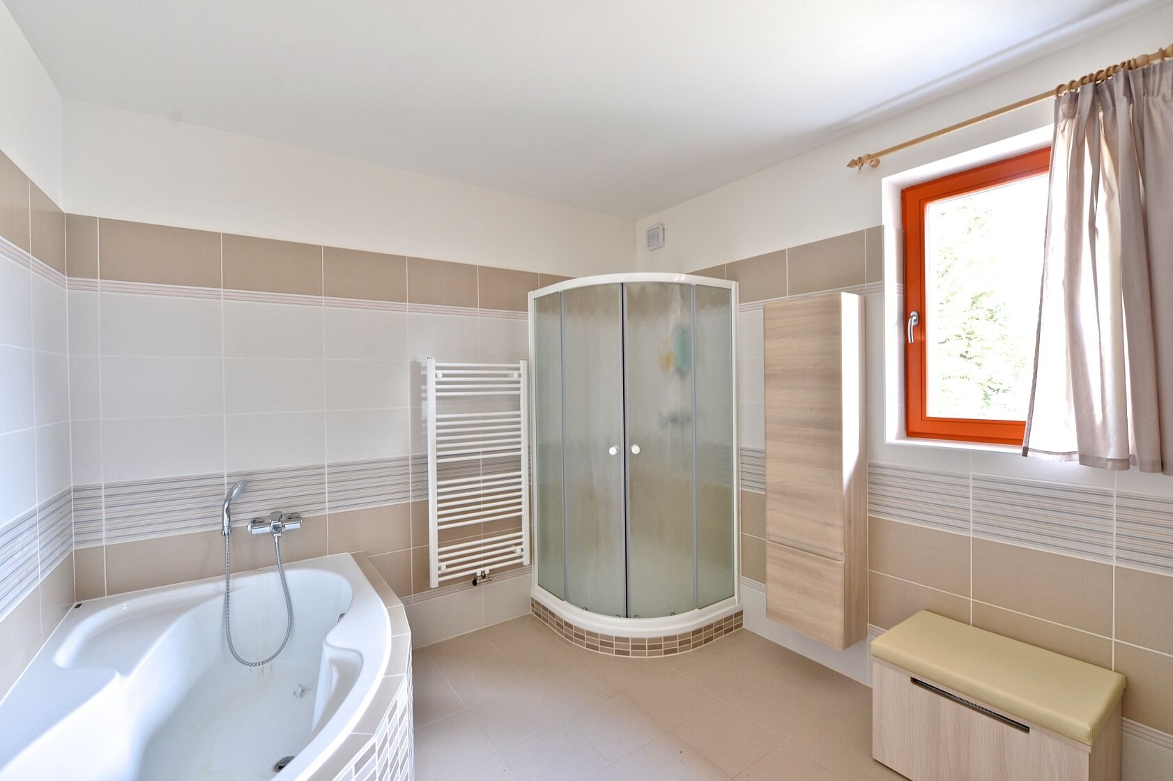 U Zličína, Zličín - Praha 5 | Pronájem, Rodinný dům 5+kk, 200 m²