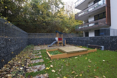 V Mezihoří, Libeň - Praha 8 | Pronájem, Byt 2+kk, 76 m²