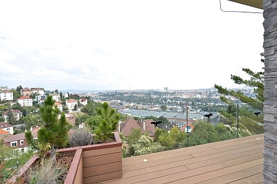 U Dívčích hradů, Smíchov - Praha 5 | Pronájem, Byt 2+kk, 127 m²