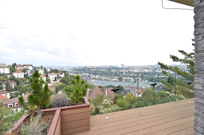 U Dívčích hradů, Smíchov - Praha 5 | Pronájem, Byt 2+kk, 127 m²