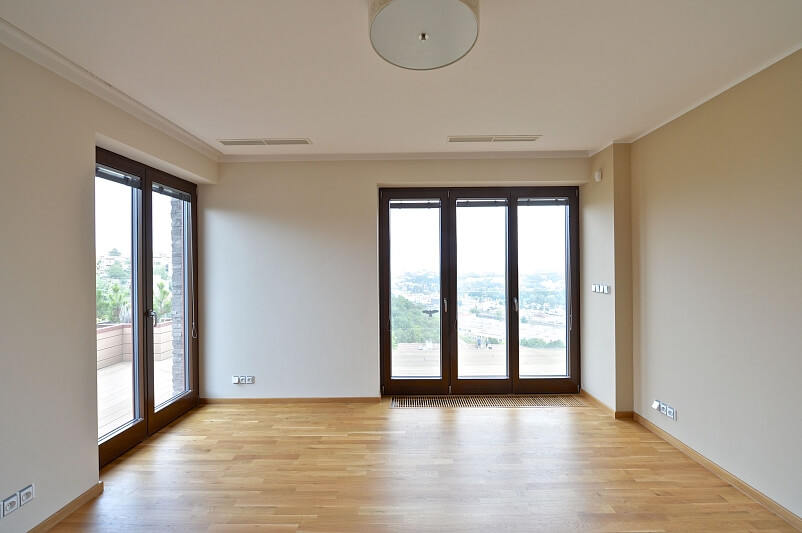 U Dívčích hradů, Smíchov - Prague 5 | Rent, Apartment One-bedroom (2+kk), 127 m²