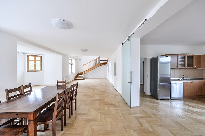 Pelikánova, Liboc - Praha 6 | Pronájem, Byt 5+kk, 220 m²