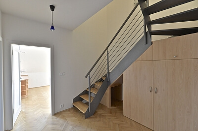 Ladova, Nové Město - Prague 2 | Sale, Apartment Two-bedroom (3+kk), 120 m²