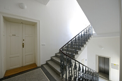 Kroftova, Smíchov - Prague 5 | Sale, Apartment One-bedroom (2+1), 67 m²