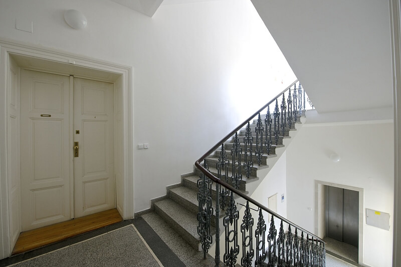 Kroftova, Smíchov - Prague 5 | Sale, Apartment One-bedroom (2+1), 67 m²