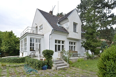 U Radnice, Řež - Praha-východ | Sale, House Six-bedroom (7+1), 190 m²