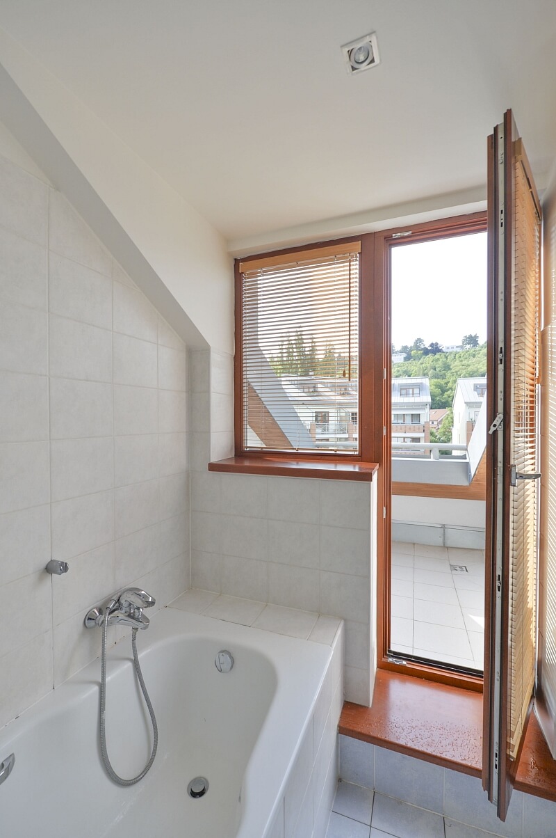 Paťanka, Dejvice - Prague 6 | Rent, Apartment One-bedroom (2+kk), 68 m²