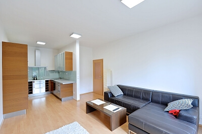 Lomená, Zbuzany - Praha-západ | Sale, Apartment Three-bedroom (4+kk), 99 m²