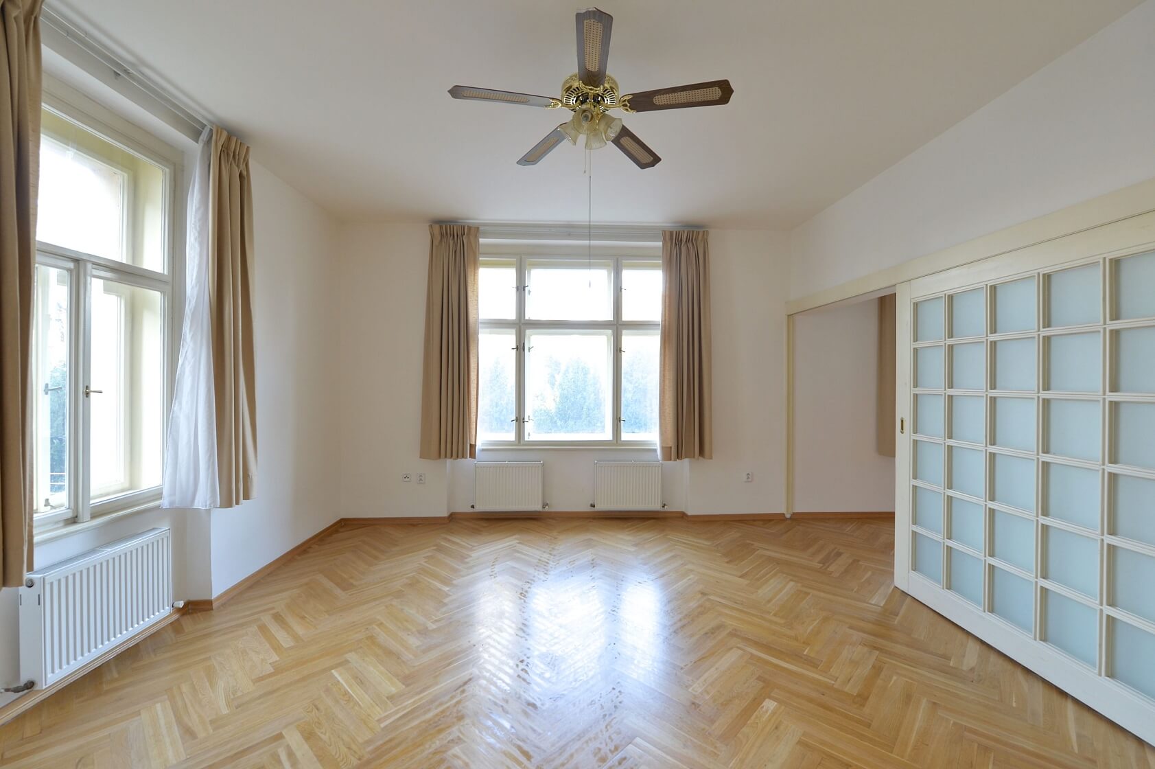 Na baště sv. Ludmily, Hradčany - Praha 6 | Pronájem, Byt 4+1, 140 m²